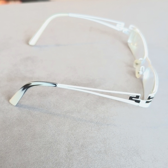 White Glasses Frame - Picture 3 of 3